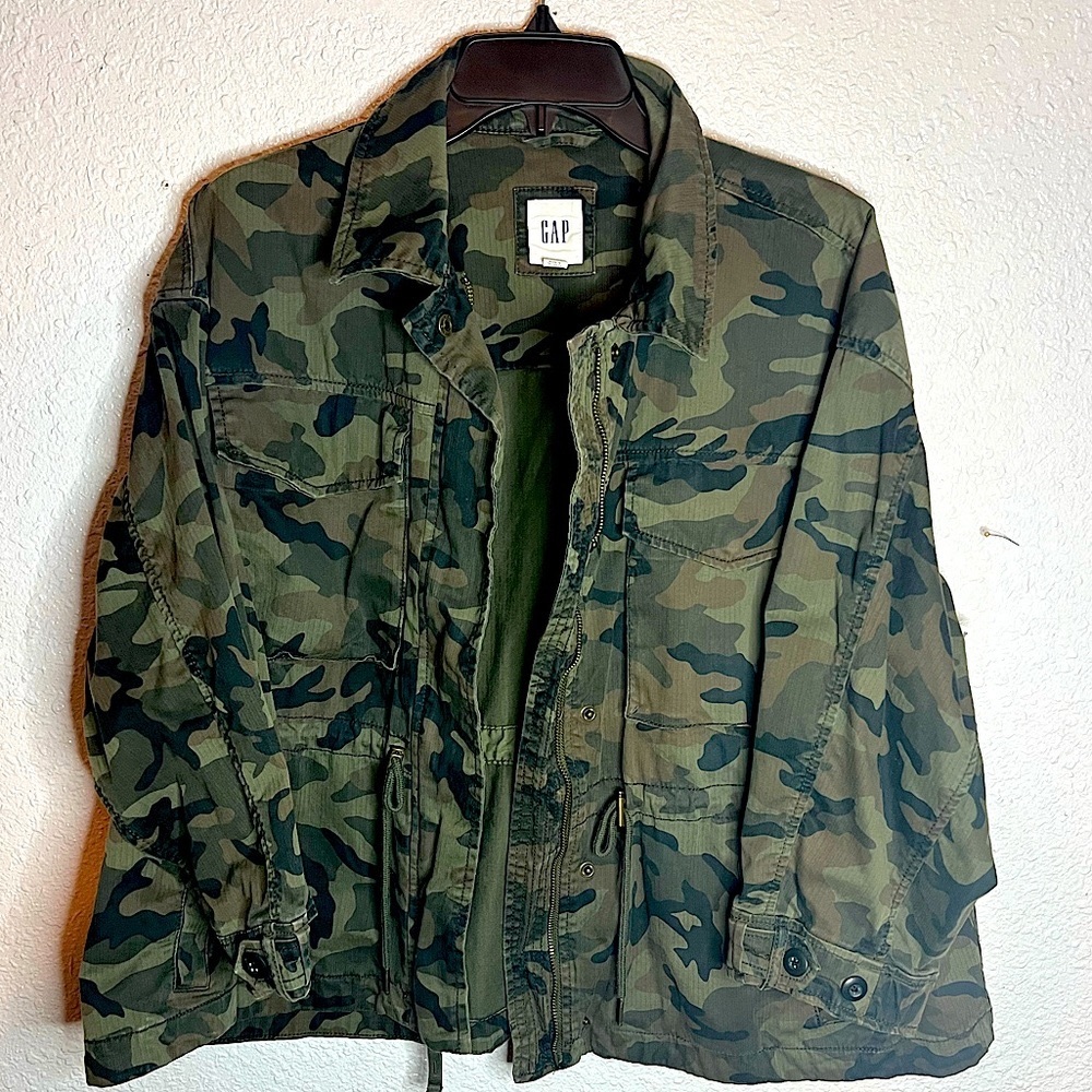 Gap | Women’s Camo Jacket | Size M Petite Zip & Button Lightweight Canvas Coat